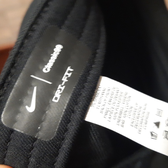 Nike classic 99 hat - Picture 3 of 3